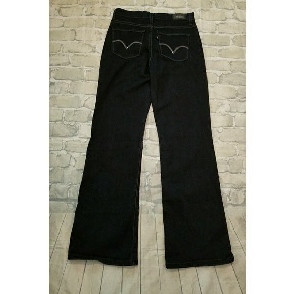 Levis jeans - Picture 2 of 4